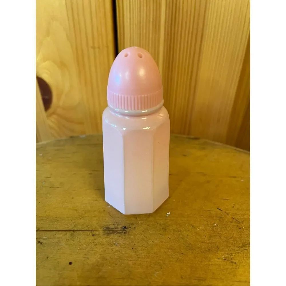 Vintage Hazel Atlas Pink Glass Salt or Pepper Shaker (6409)